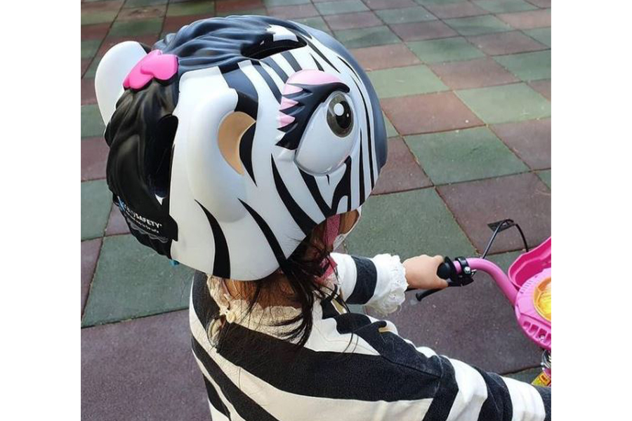 New Born Riders: Casco de bicicleta en forma de animal Crazy Safety